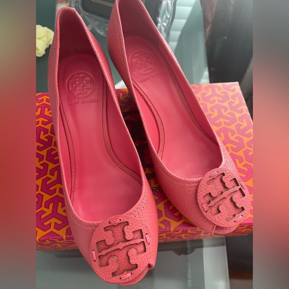 Tory Burch summer rose petal heel